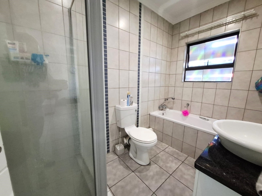 2 Bedroom Property for Sale in Universitas Free State